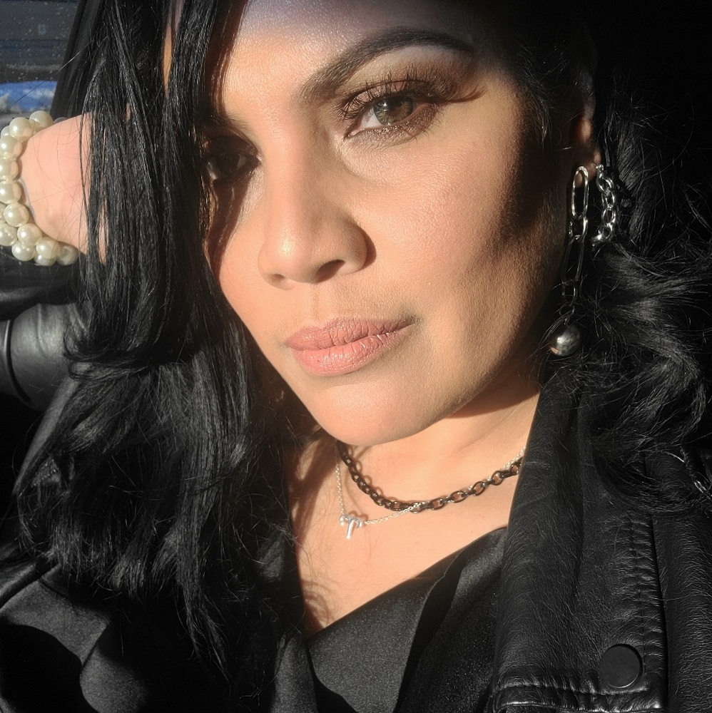 Meet your Posher, Yazmin